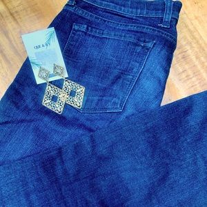 Lucky Brand Jeans w/earrings
